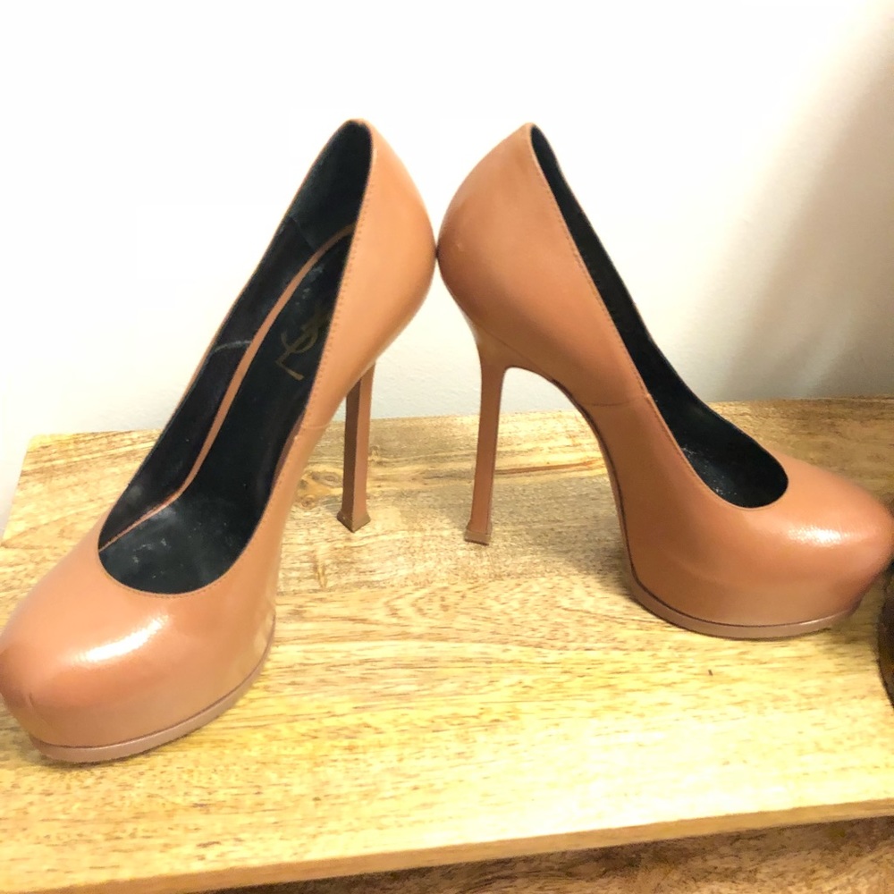 YSL Pump - Picture 3 of 6